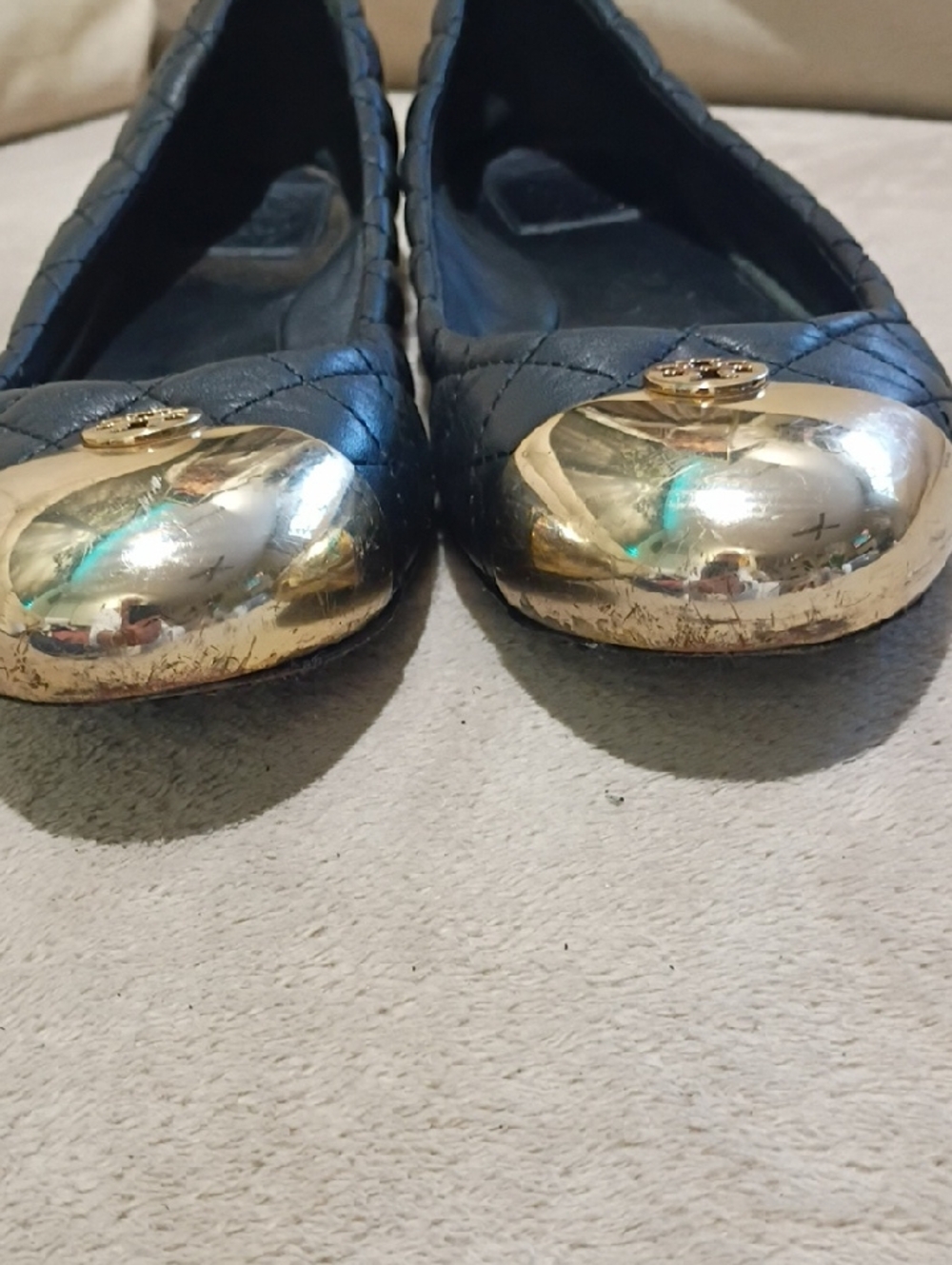 Tory Burch Black Quilted Ballet Flats with Gold Cap Toe. - Picture 10 of 10